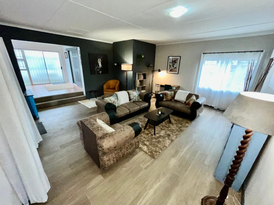 To Let 2 Bedroom Property for Rent in Beacon Bay Eastern Cape